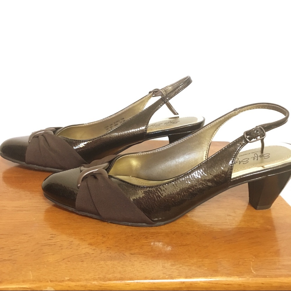 Brown Iridescent Low Heeled Pumps (EUC)